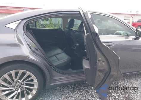 2020 Lexus Es 300H Luxury z USA, uszkodzony, nr VIN 58AE21B16LU010478